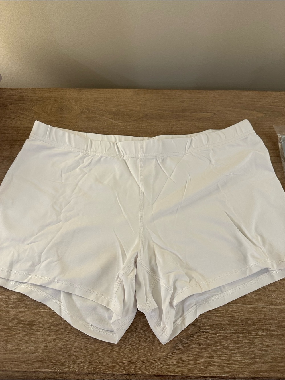 Southern Tide Women's White Athletic Shorts